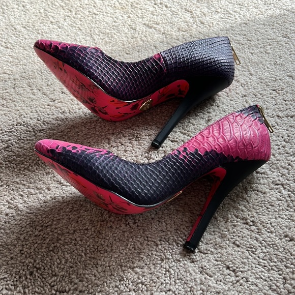 Betsy Johnson size 6 taya heels - Picture 3 of 5